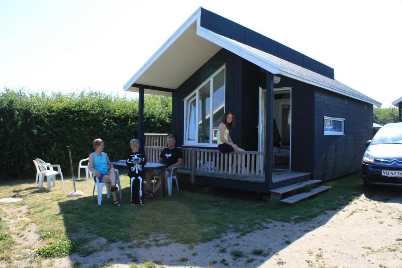 Vesterlyng Camping And Cottages Føllenslev Chambre photo