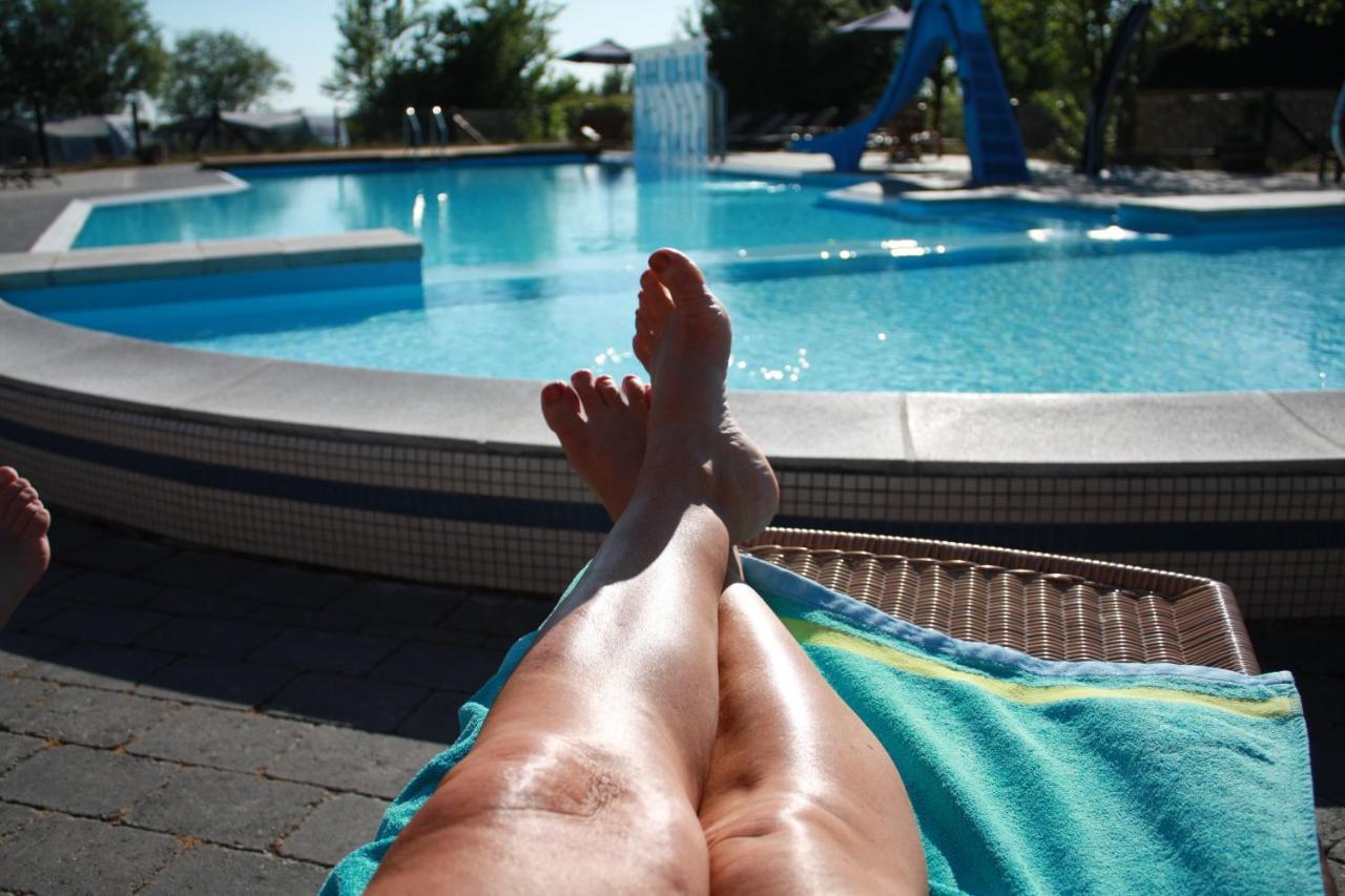 Vesterlyng Camping And Cottages Føllenslev Extérieur photo