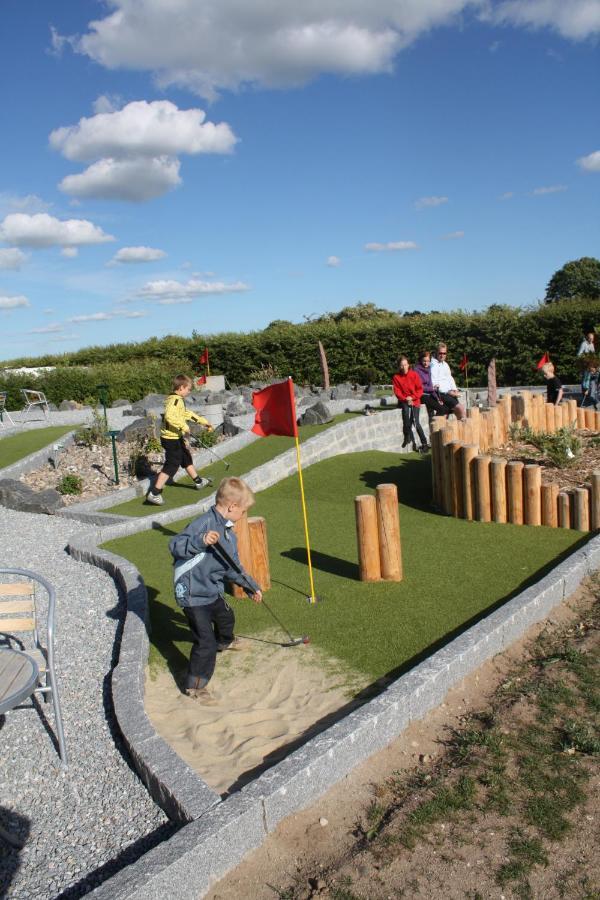 Vesterlyng Camping And Cottages Føllenslev Extérieur photo
