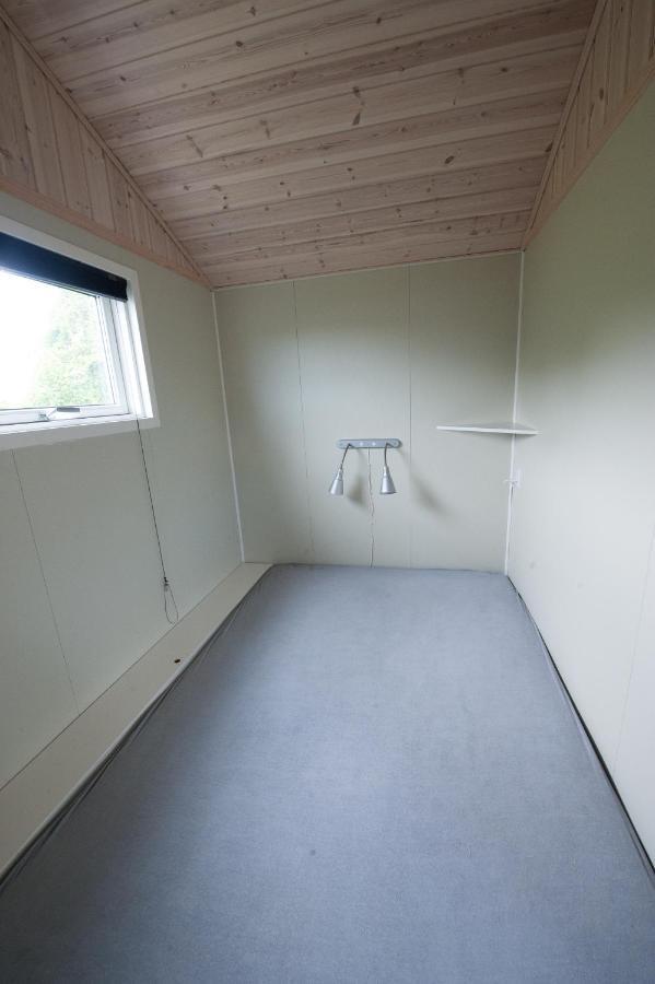 Vesterlyng Camping And Cottages Føllenslev Chambre photo