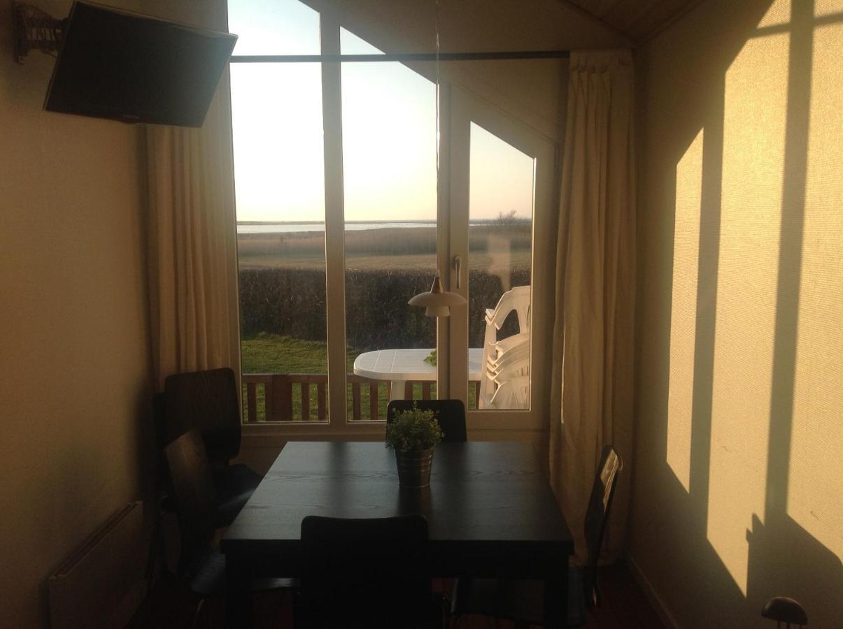 Vesterlyng Camping And Cottages Føllenslev Chambre photo