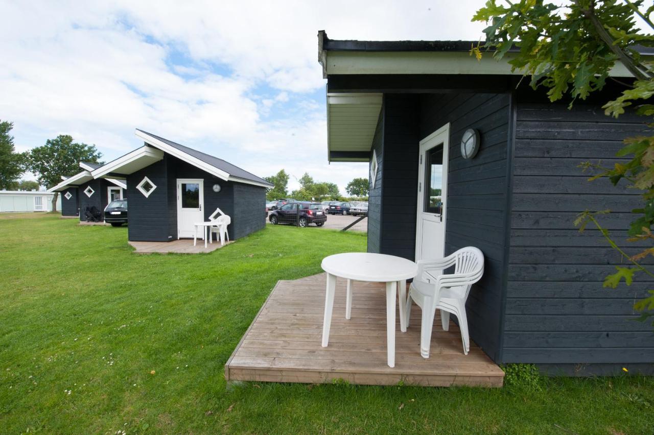 Vesterlyng Camping And Cottages Føllenslev Chambre photo