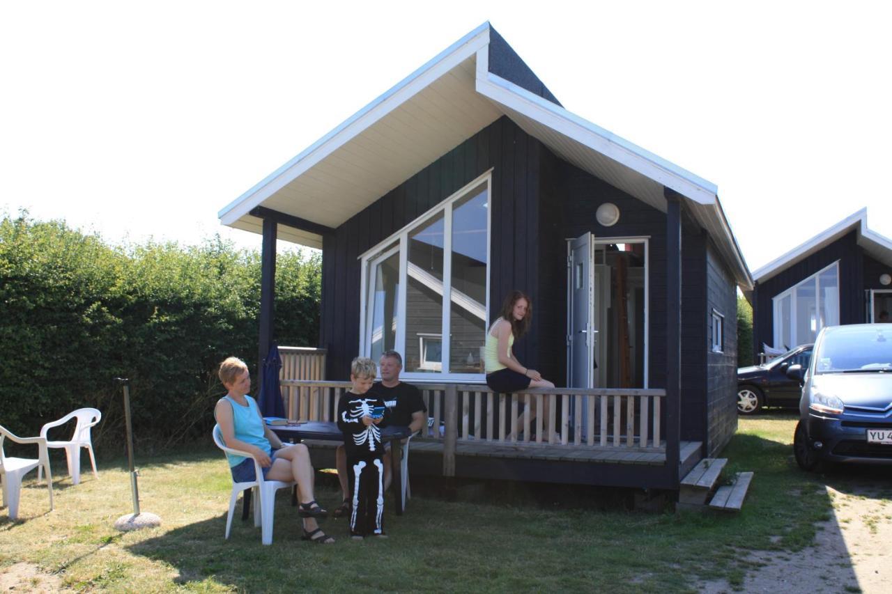 Vesterlyng Camping And Cottages Føllenslev Extérieur photo