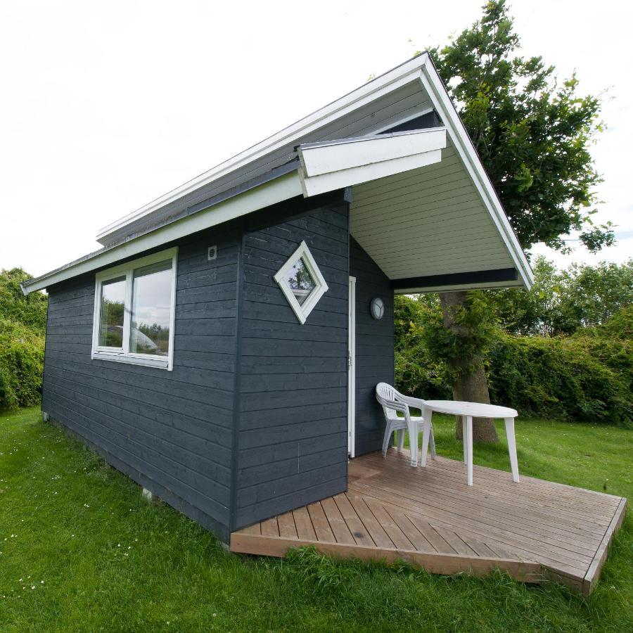 Vesterlyng Camping And Cottages Føllenslev Chambre photo